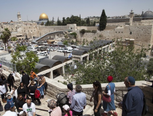 Jerusalem’s photos of the week, April 17th, 2014 - 5